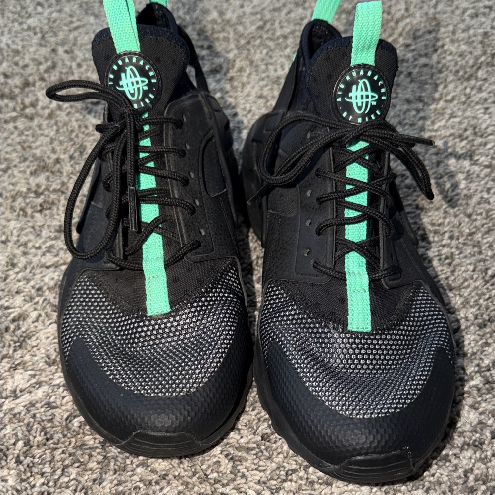 Nike Kids Sneakers Black and Teal